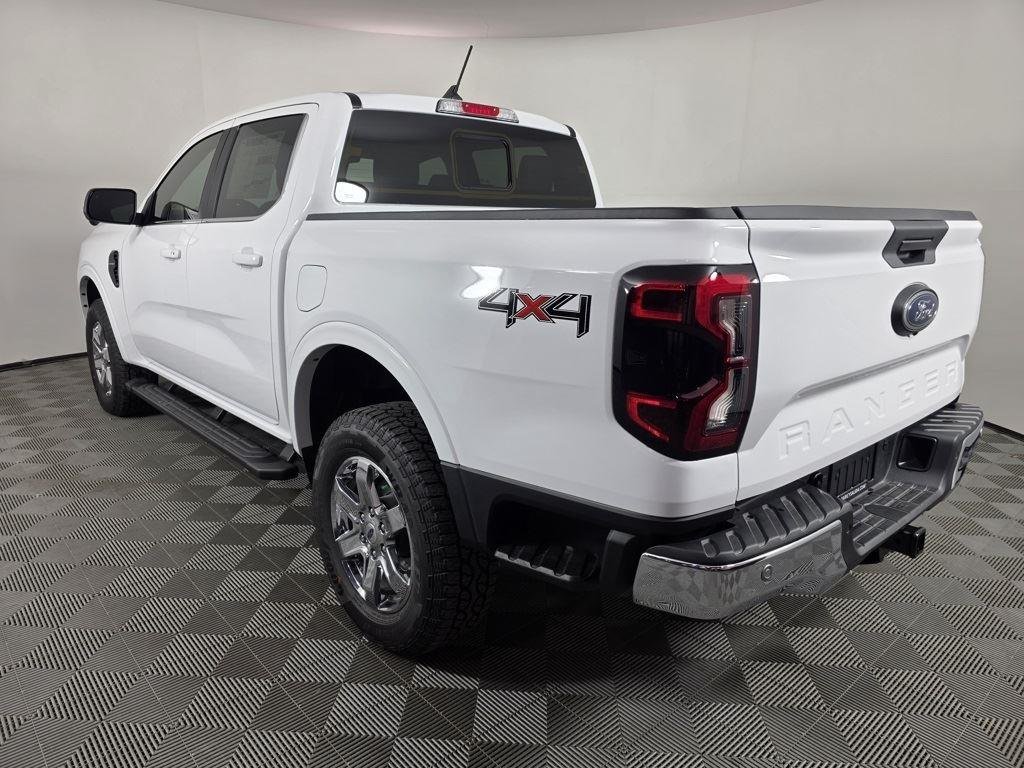 Used 2025 Oxford White Ford LARIAT image 3