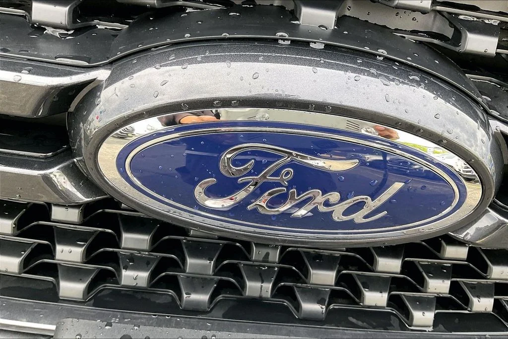 New 2026 Black Ford XLT image 32