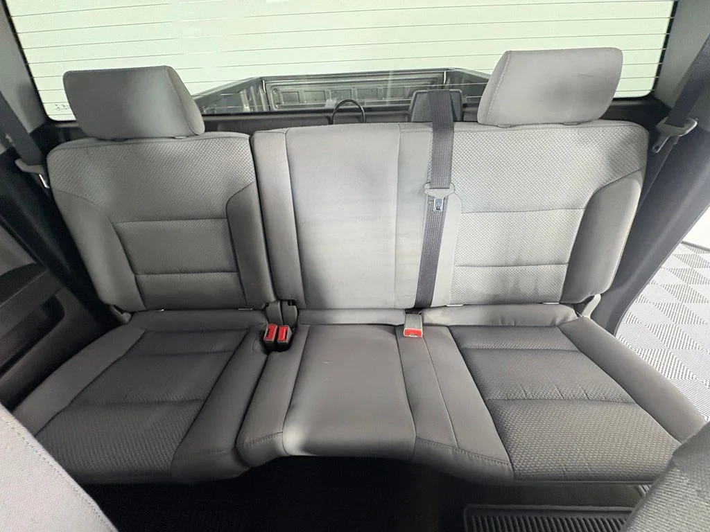 Used 2017 Pepperdust Metallic Chevrolet LT image 6