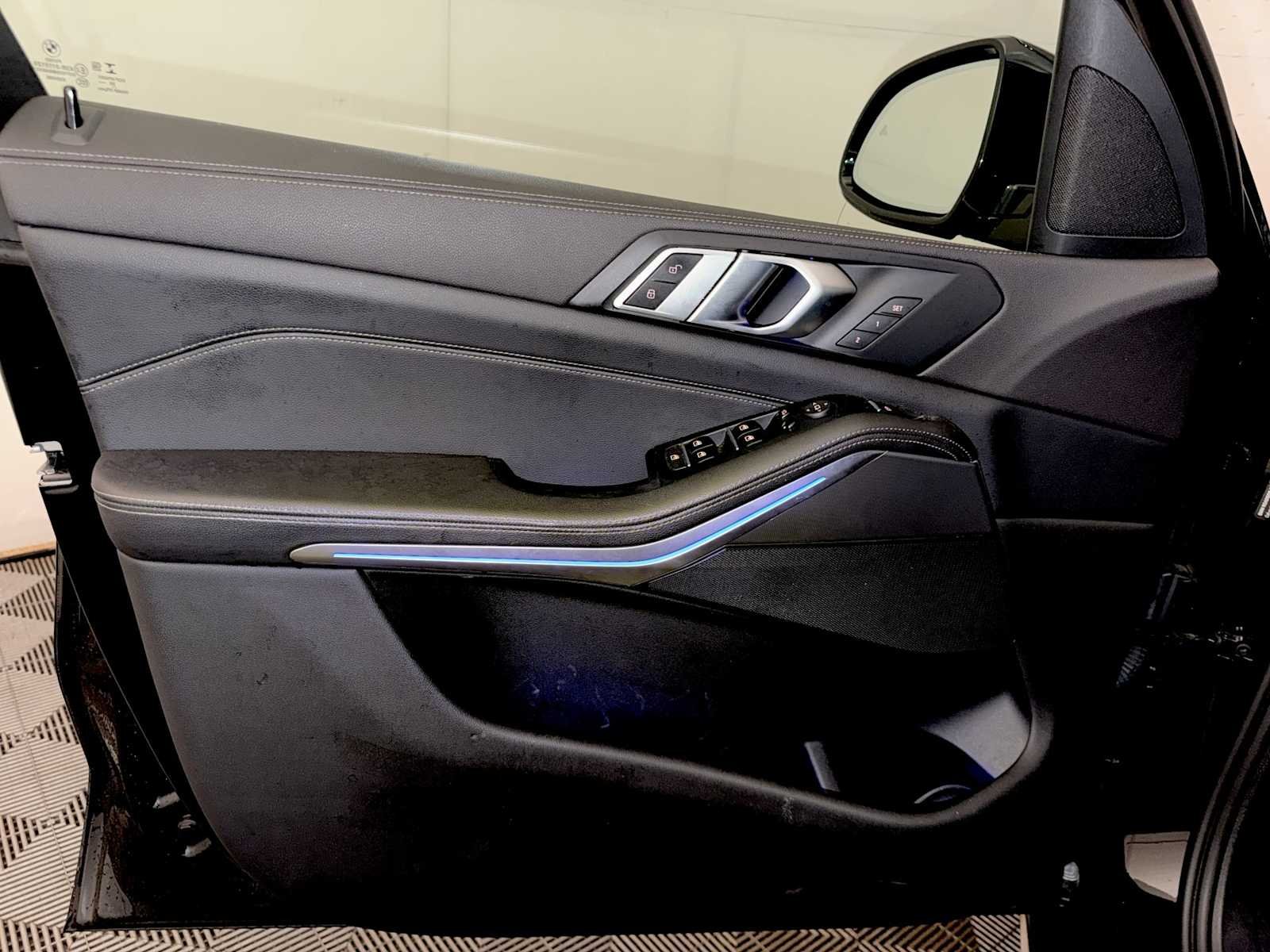 2021 BMW X5 40i - Photo 11