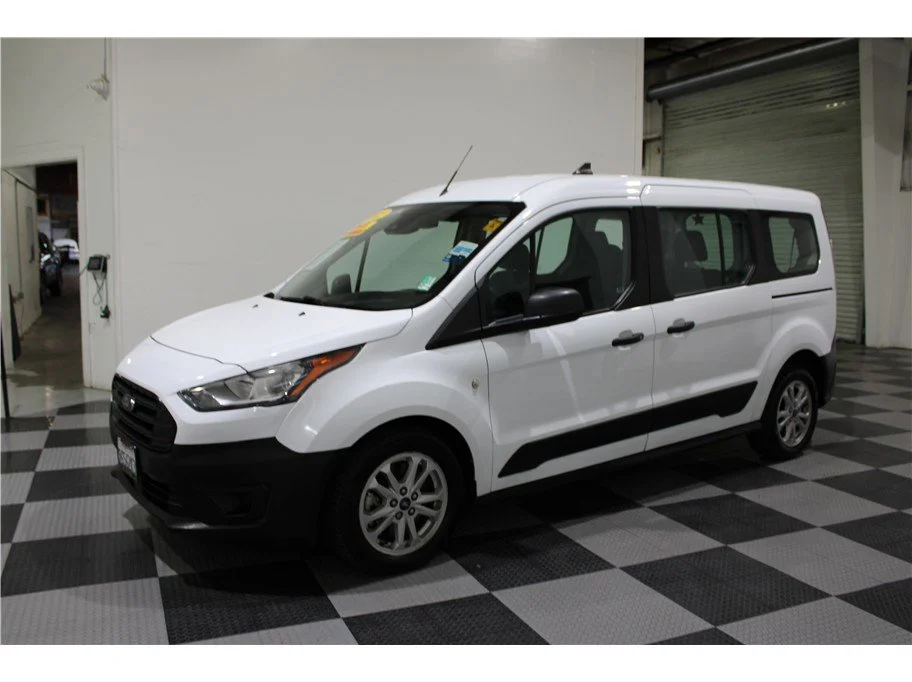 Used 2022 White Ford XL image 7
