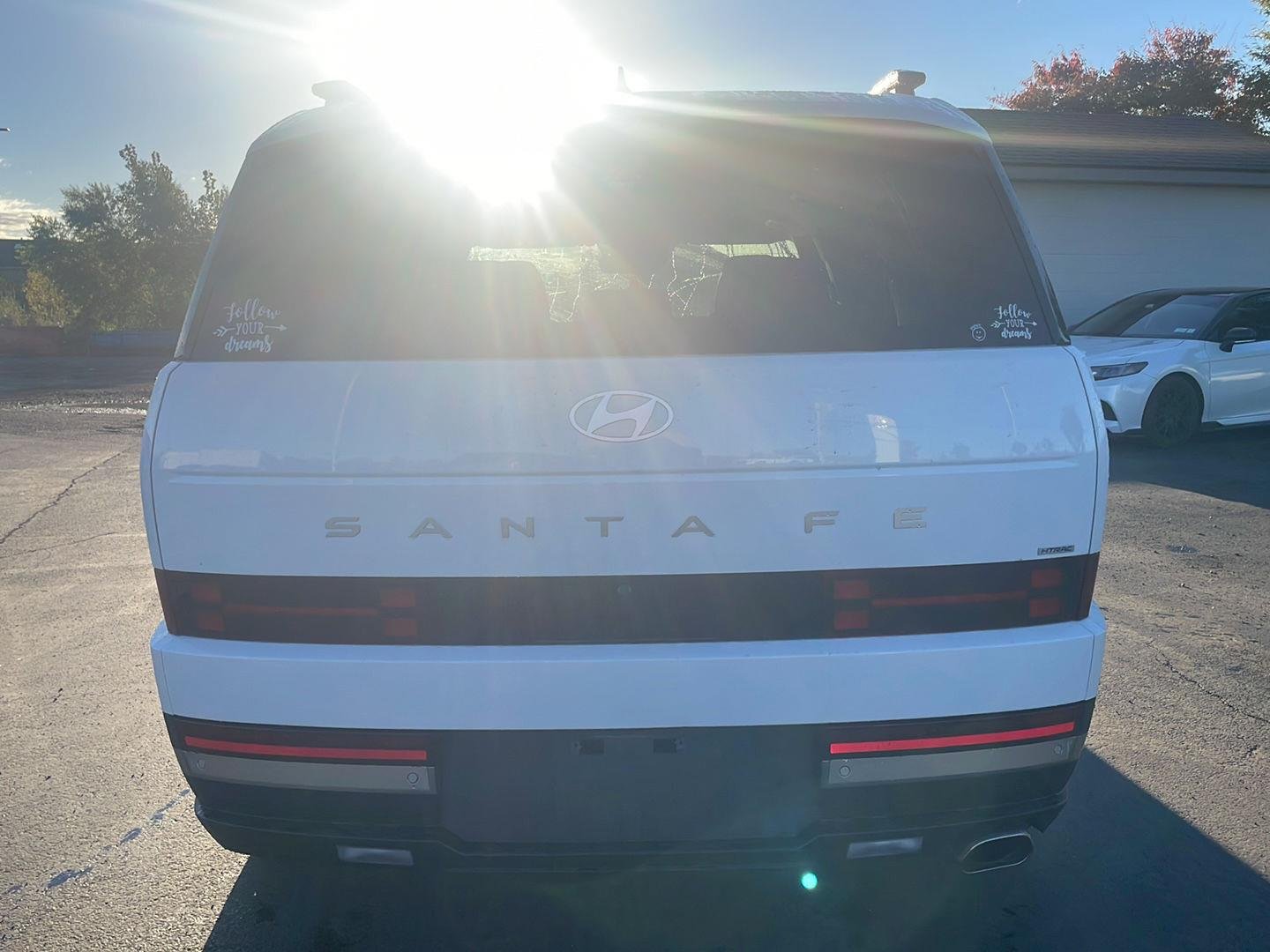 Used 2024 Serenity White Hyundai Limited image 10