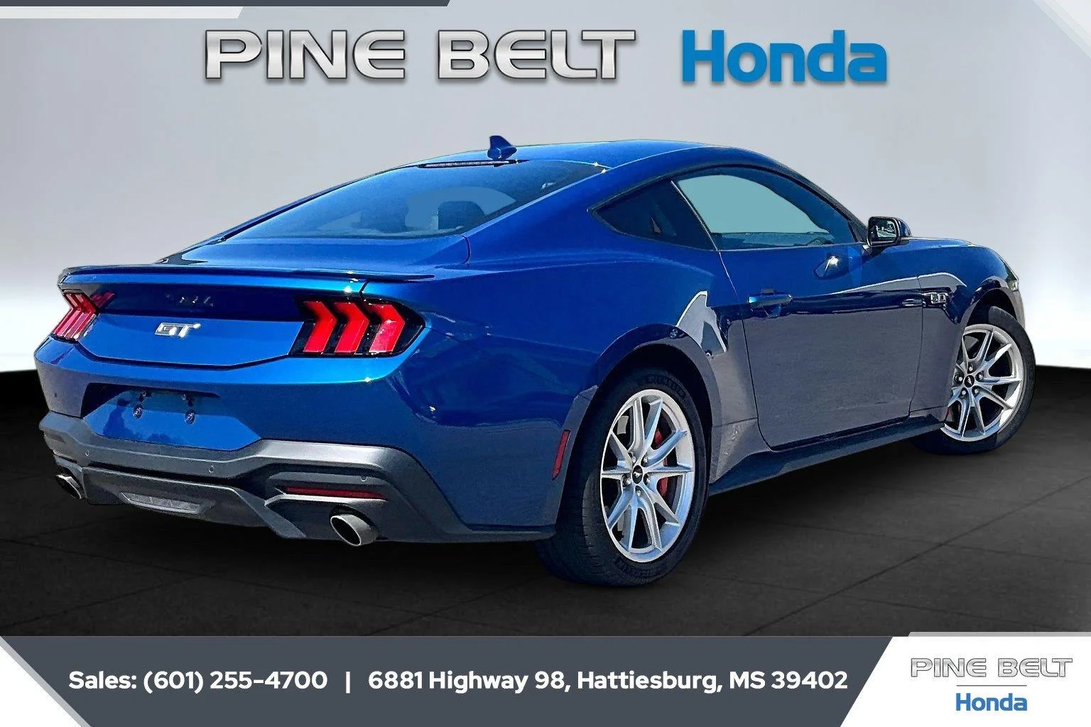 Used 2024 Atlas Blue Ford GT Premium image 11