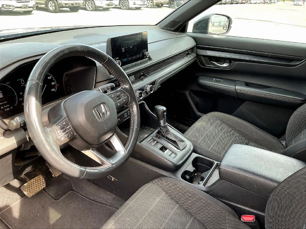 Certified Used 2023 Still Night Pearl Honda Sport image 5