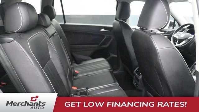 Used 2024 Black Volkswagen 2.0T SE image 11