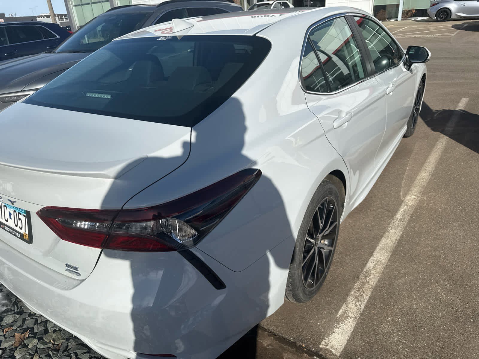 Certified 2022 Toyota Camry SE with VIN 4T1G11BK2NU058106 for sale in Golden Valley, Minnesota