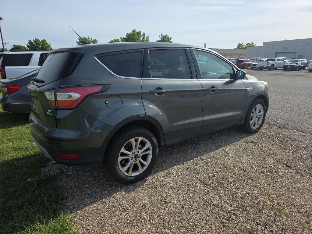 Used 2017 Gray Ford SE image 3