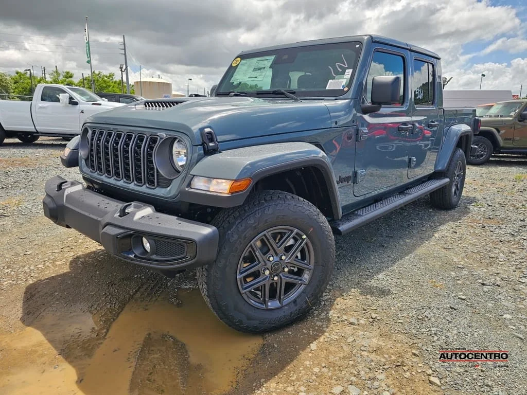 2026 Jeep Gladiator Sport S Auto's photo