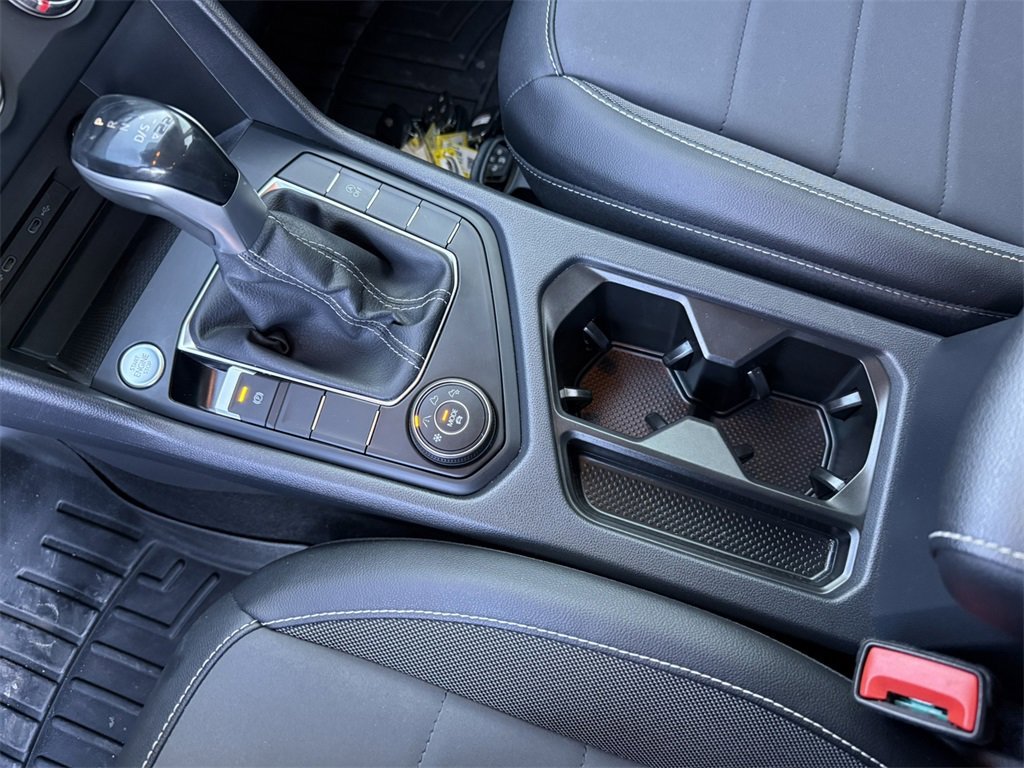 2022 VOLKSWAGEN TAOS - Image 24