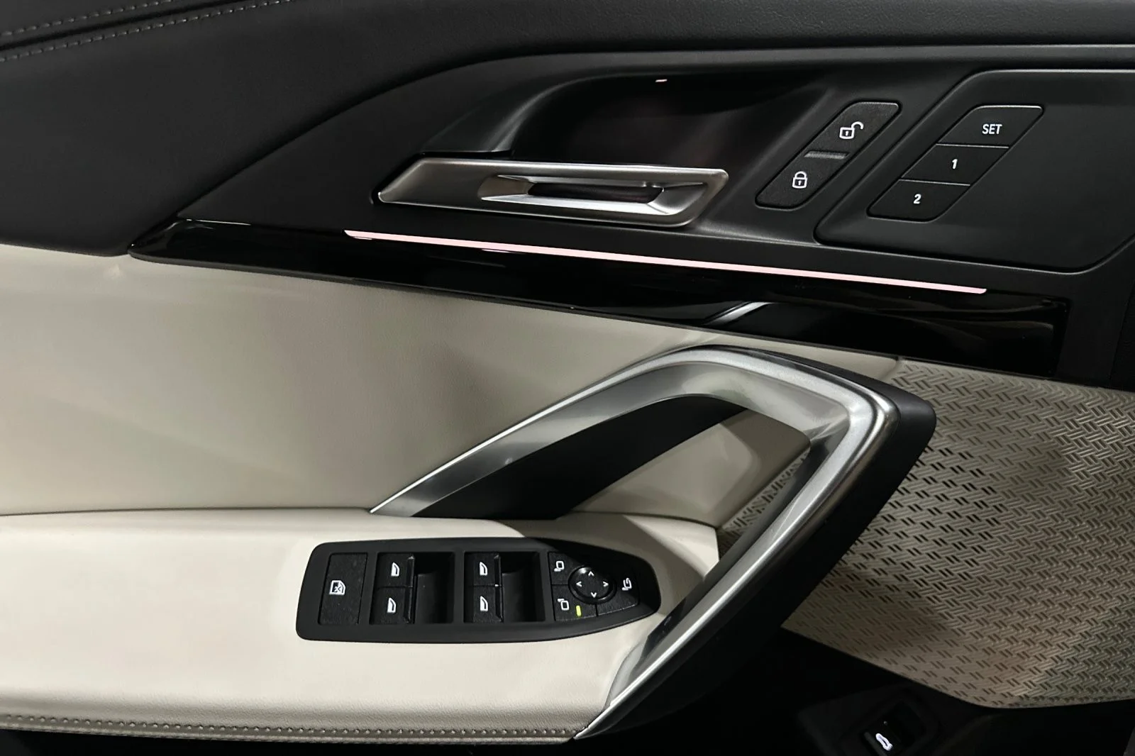 New 2027 Storm Bay Metallic BMW xDrive28i image 10