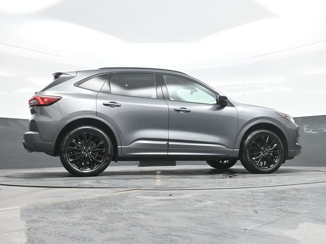 Used 2024 Gray Ford ST-Line Elite image 25