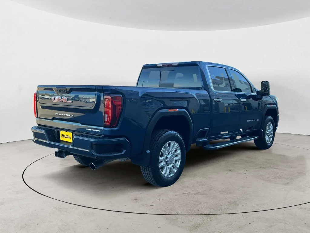 Certified Used 2022 Pacific Blue Metallic GMC Denali image 8