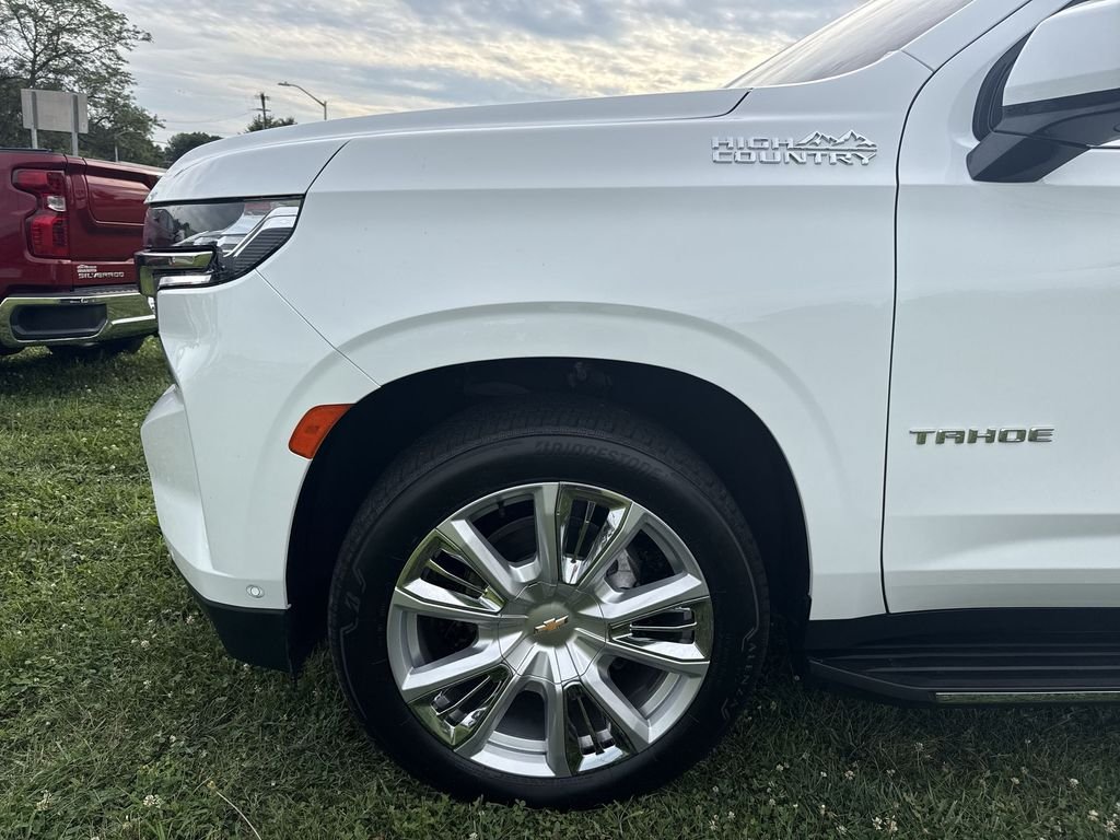 Used 2024 White Chevrolet High Country image 10