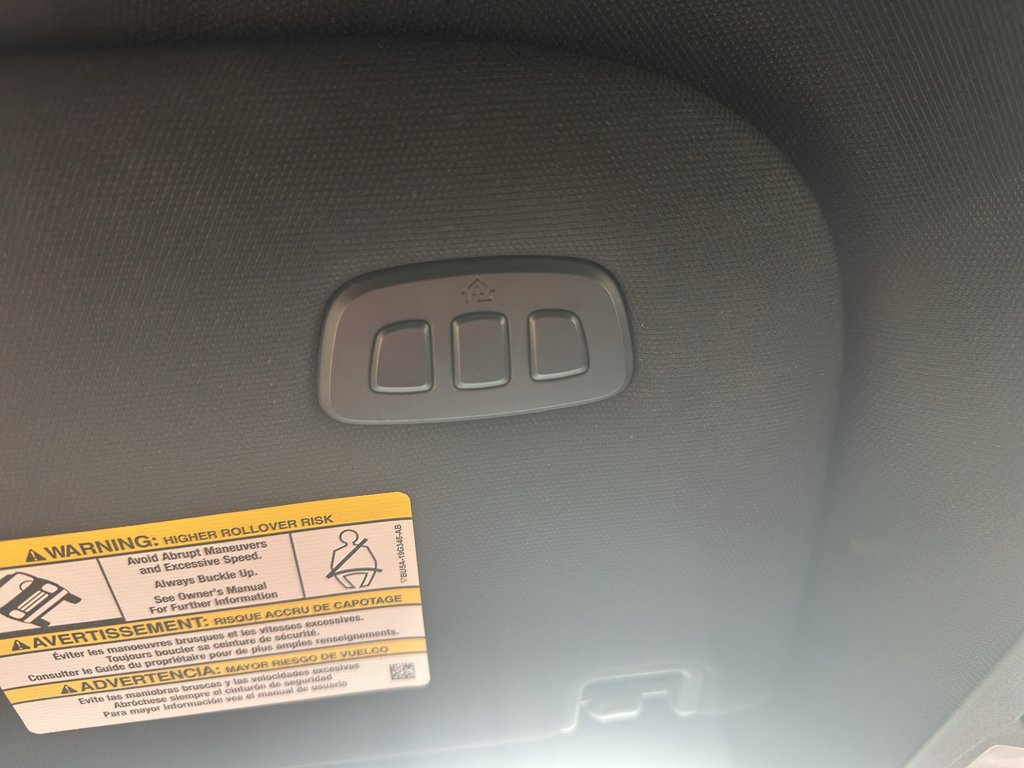 Used 2018 Shadow Black Ford XLT image 21