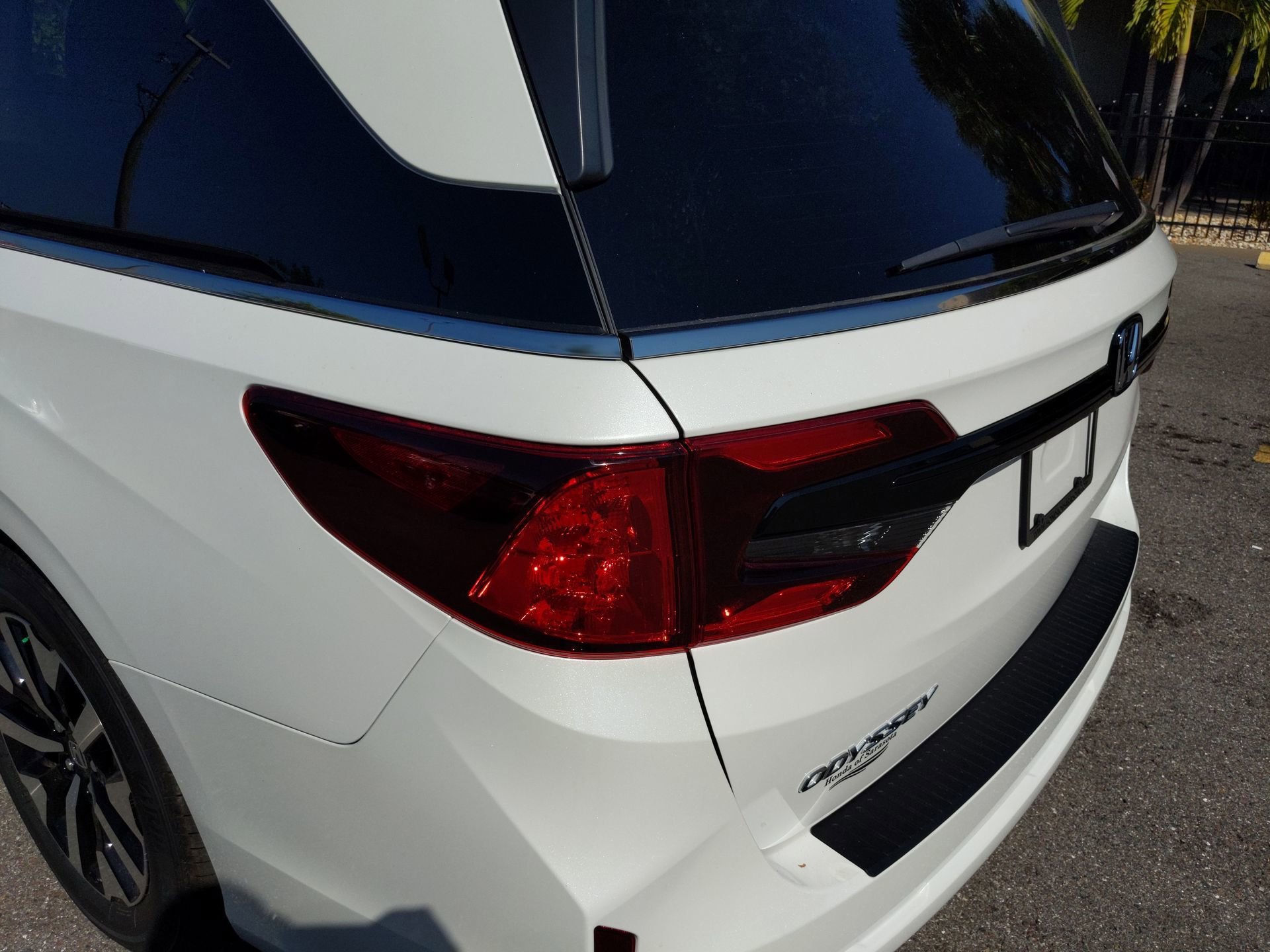 New 2026 Platinum White Pearl Honda EX-L image 12
