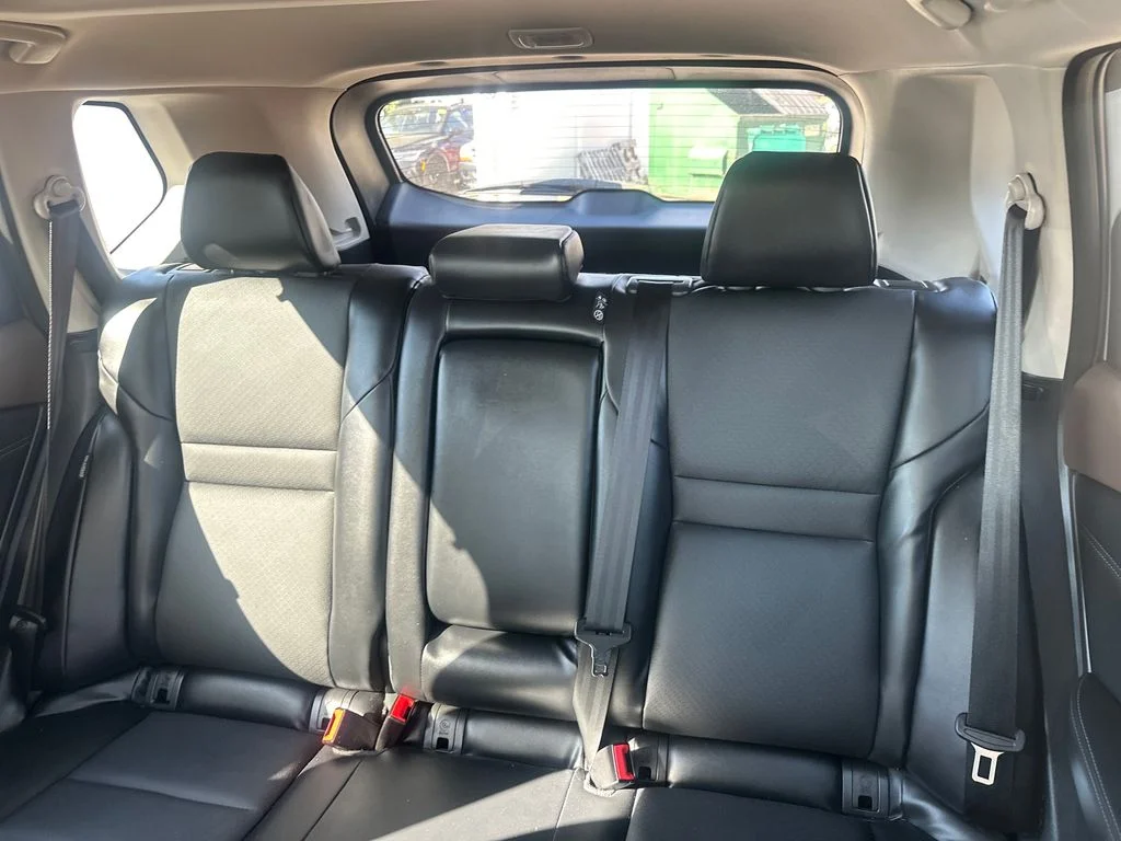 Certified Used 2023 Silver Nissan SV image 47