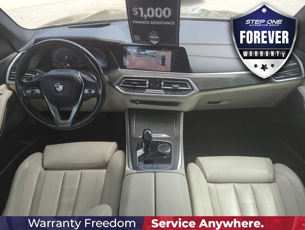 Used 2019 Gray BMW xDrive40i image 14