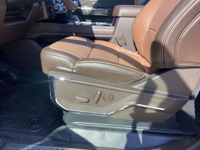 New 2026 Agate Black Metallic Ford King Ranch image 11