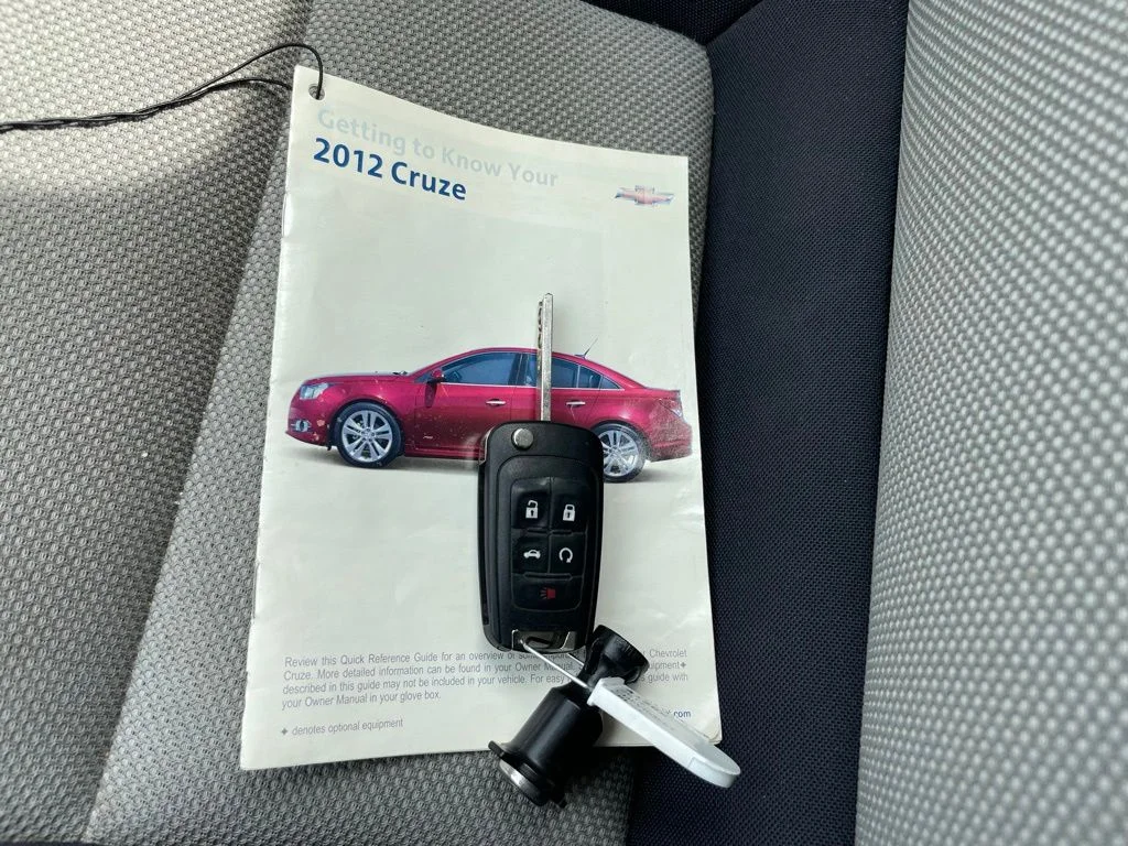 Used 2012 Autumn Metallic Chevrolet LS image 37