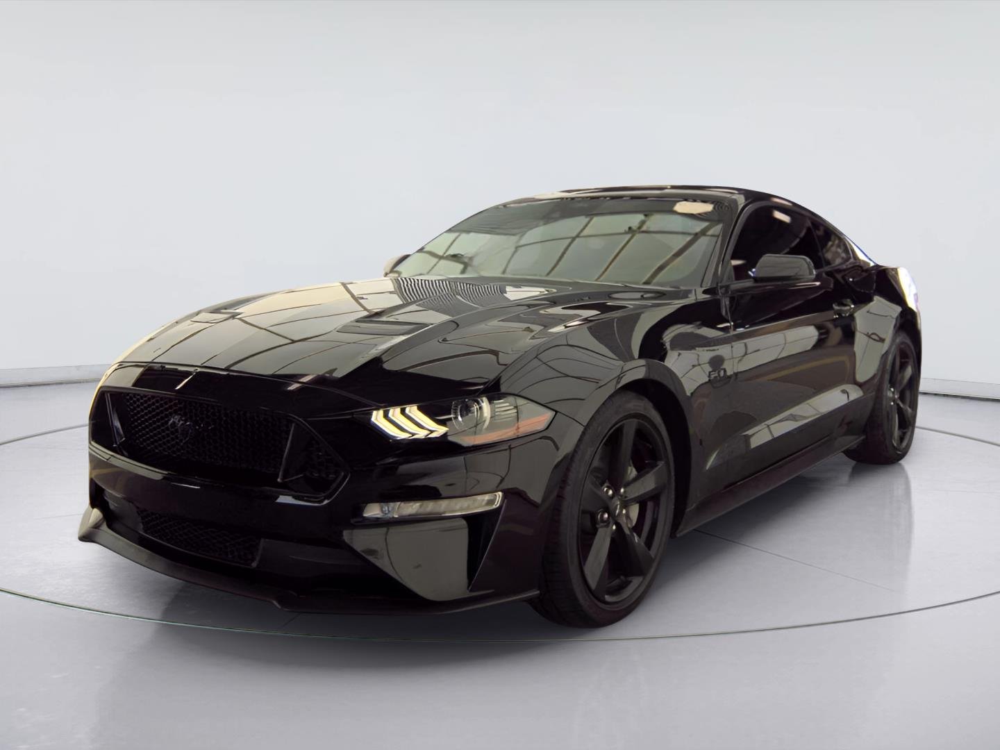 Used 2022 Shadow Black Ford GT Premium image 1