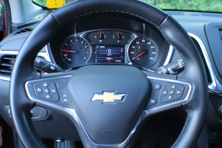 Used 2023 Radiant Red Tintcoat Chevrolet LT image 8