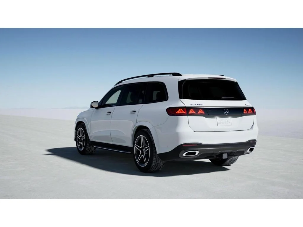 New 2027 White Mercedes-Benz GLS 450 image 28