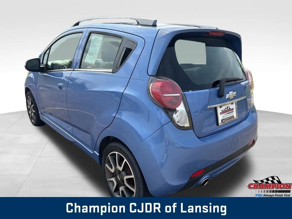 Used 2014 Blue Chevrolet 2LT image 5