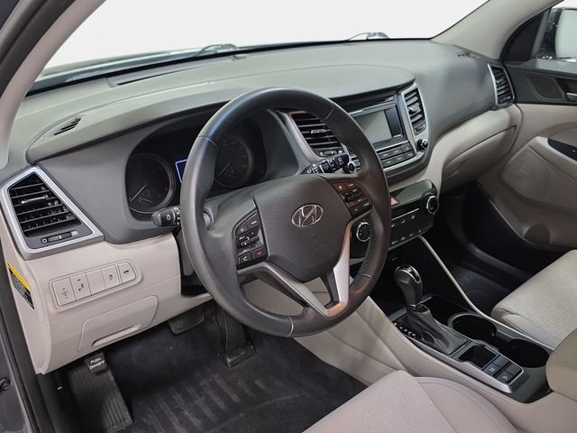 Used 2017 Coliseum Gray Hyundai Sport image 16