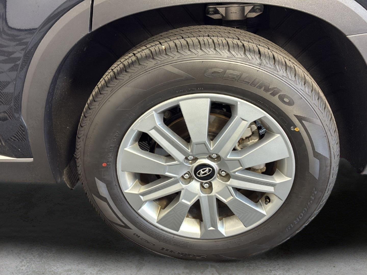 Used 2025 Moonlight Cloud Hyundai SEL image 14