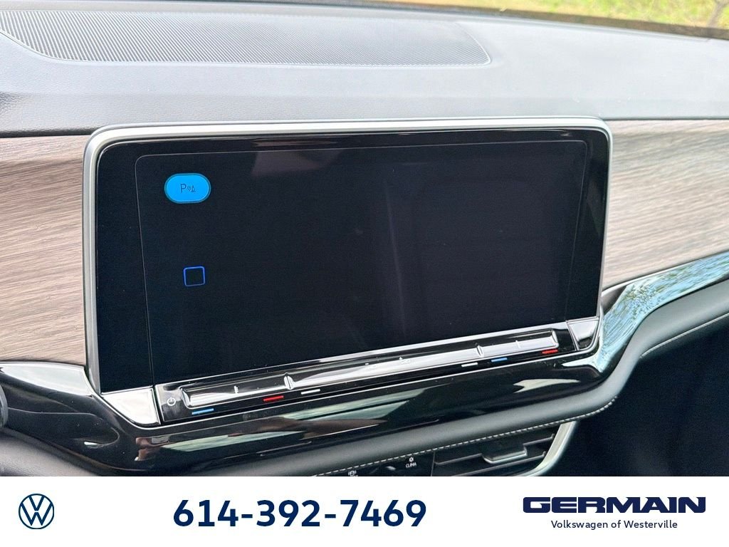 New 2026 Pure Gray Volkswagen 2.0T SEL image 25