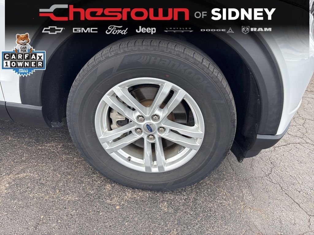 Used 2022 Oxford White Ford Base image 12