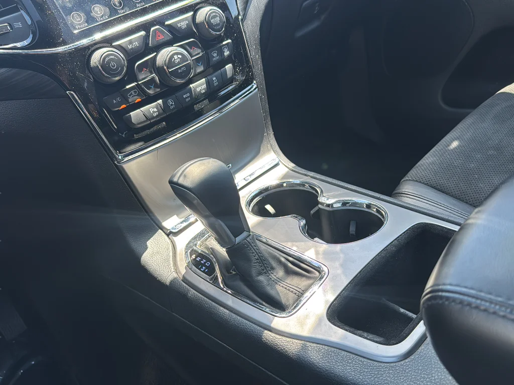 Used 2021 Gray Jeep Laredo X image 22