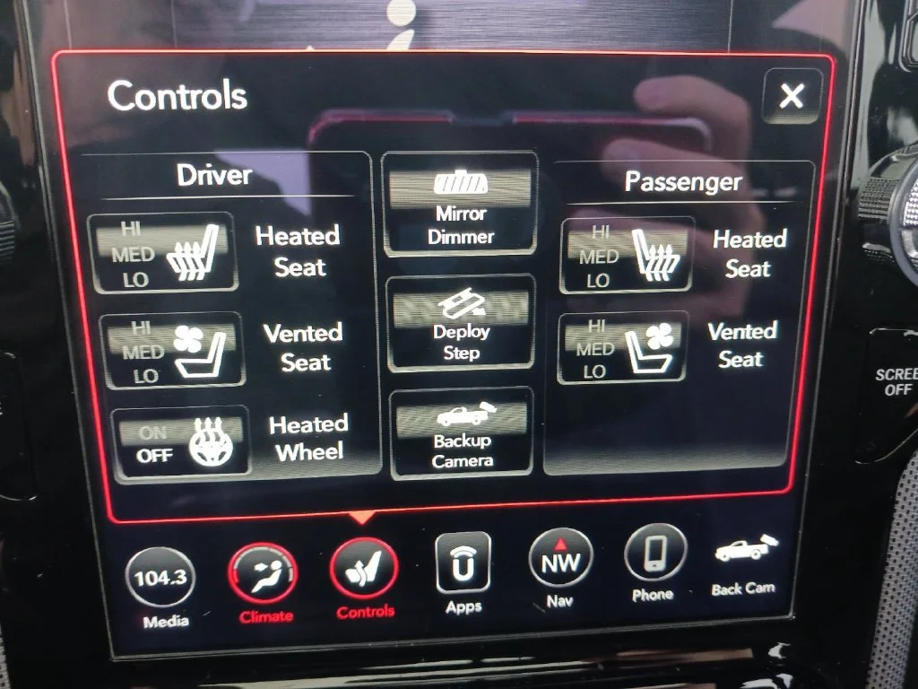 Used 2020 Silver Ram Limited image 26