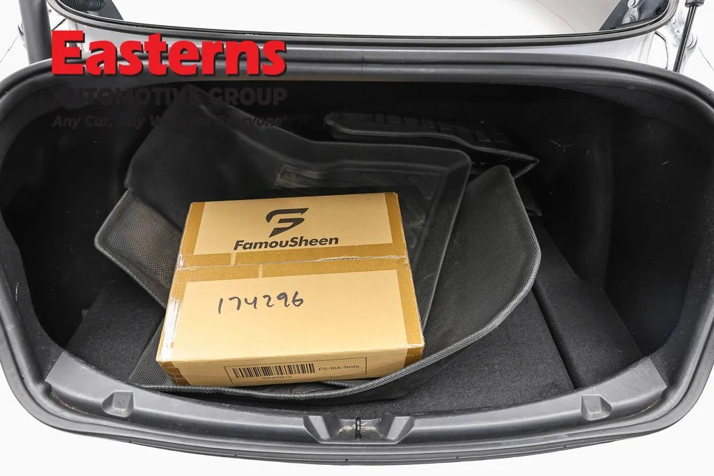 Used 2023 White Tesla Base image 9