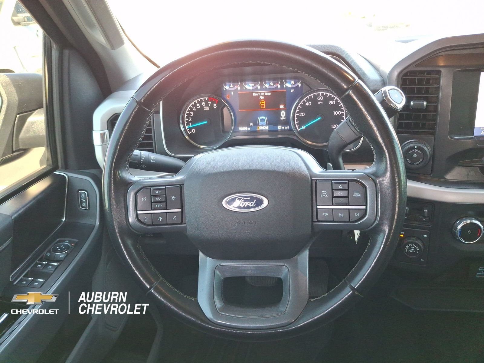 2023 Ford F-150 XLT - Photo 11