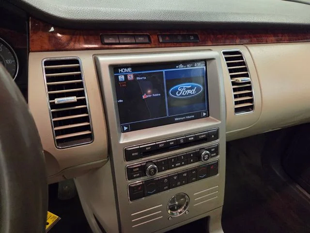 Used 2011 Silver Ford Limited image 25