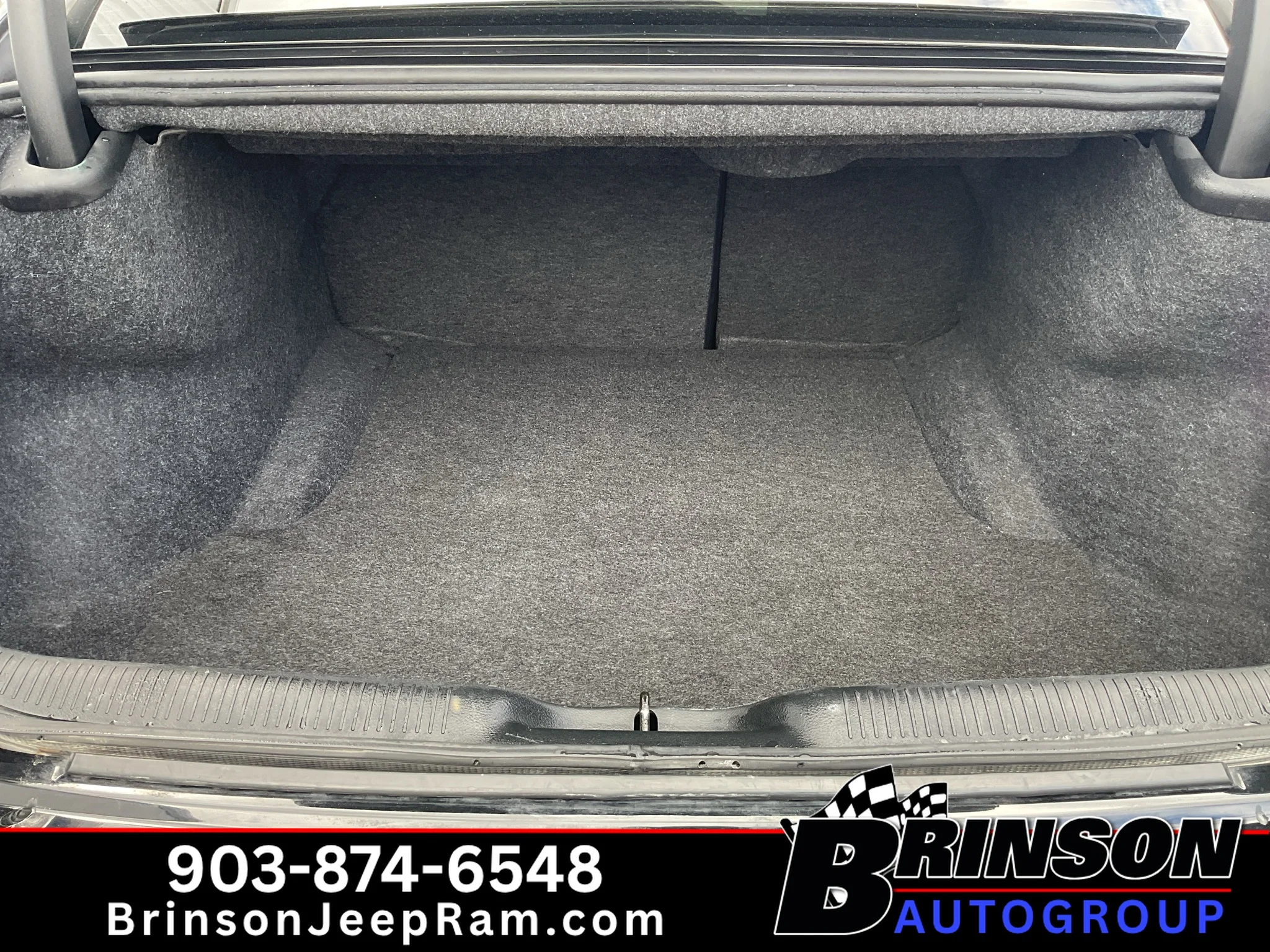 Used 2022 Pitch Black Clearcoat Dodge R/T image 9
