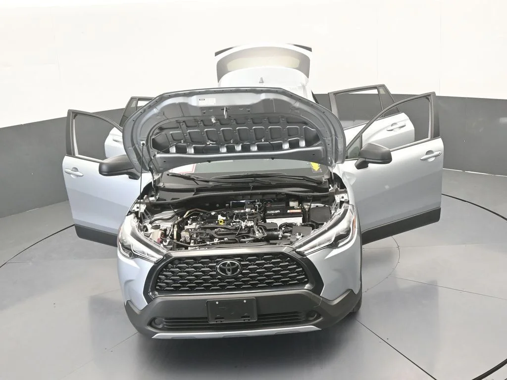 Used 2025 Silver Toyota L image 67