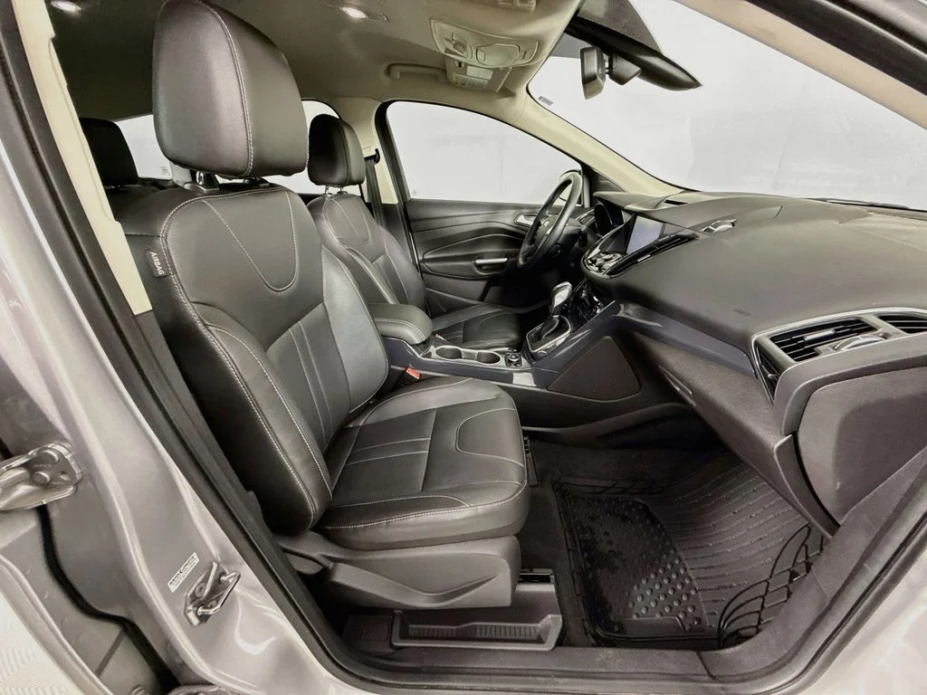 Used 2013 Ingot Silver Ford Titanium image 28
