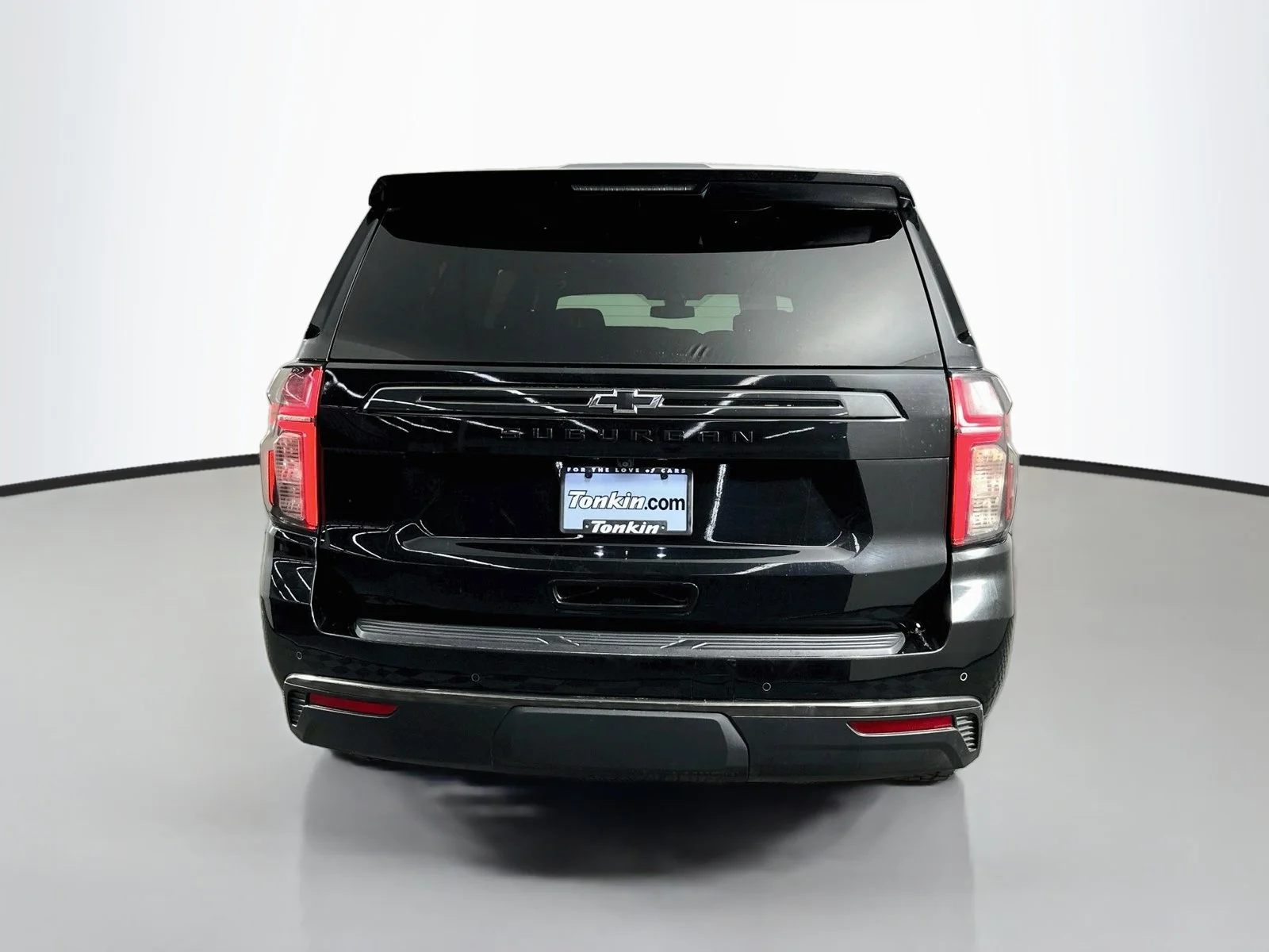 Used 2022 Black Chevrolet Z71 image 7