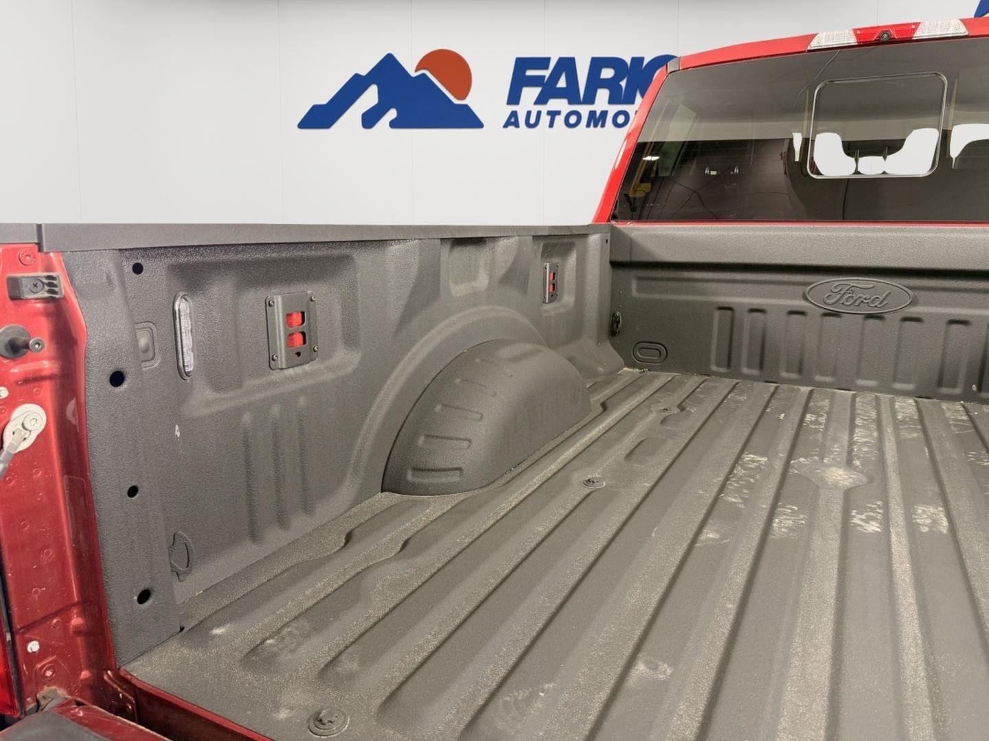 2025 Ford F-350 Super Duty Lariat - Photo 7
