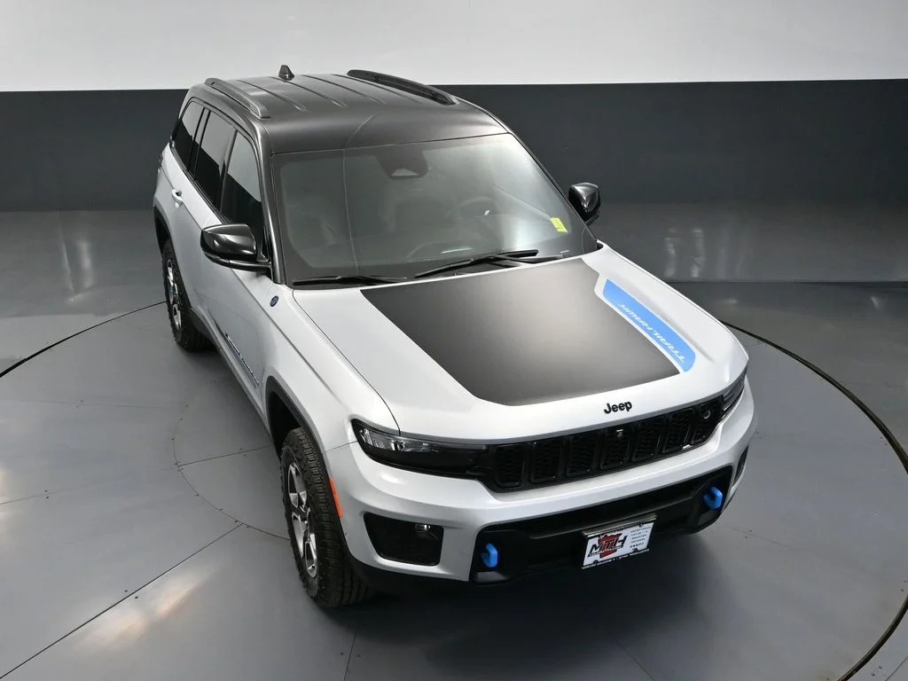 Certified Used 2023 Silver Jeep Trailhawk 4xe image 61