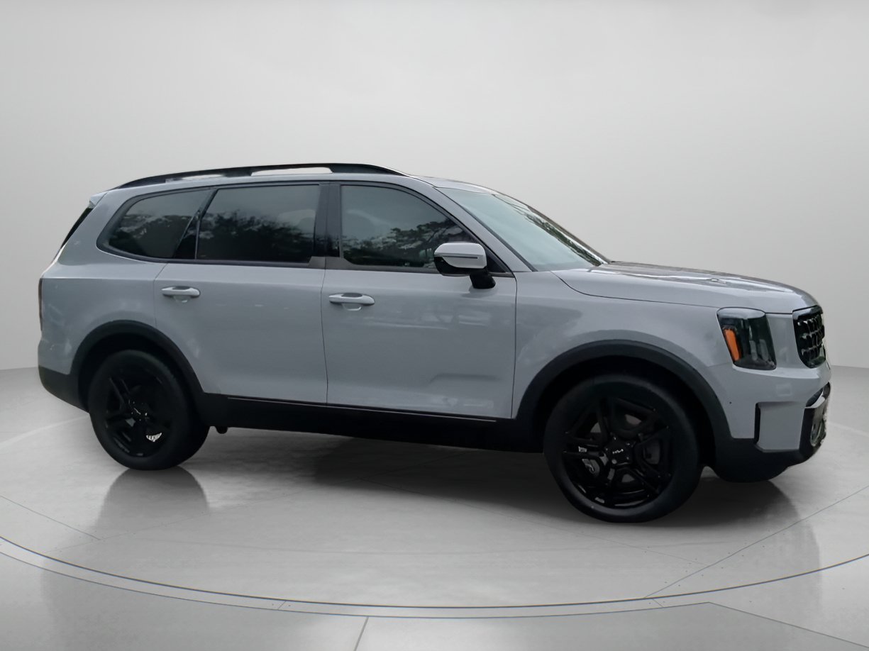 Used 2024 Wolf Gray Kia SX X-Line image 32