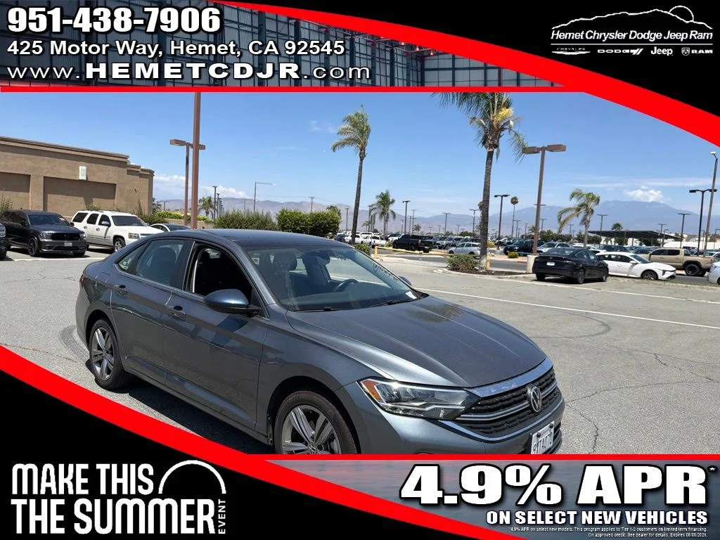Used 2024 Gray Volkswagen 1.5T SE image 1