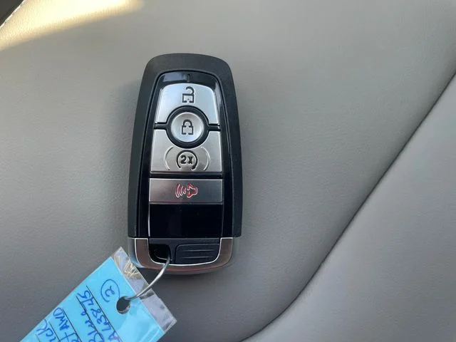 New 2026 Blue Ford Lariat image 27