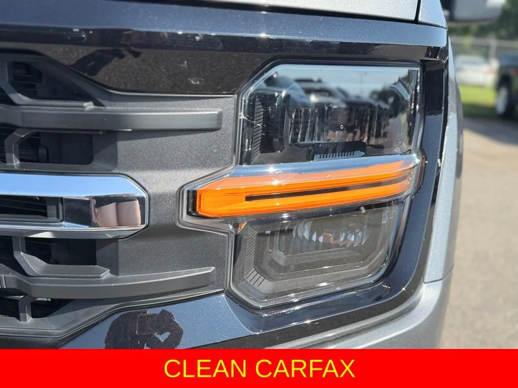 Used 2024 Gray Ford XLT image 9