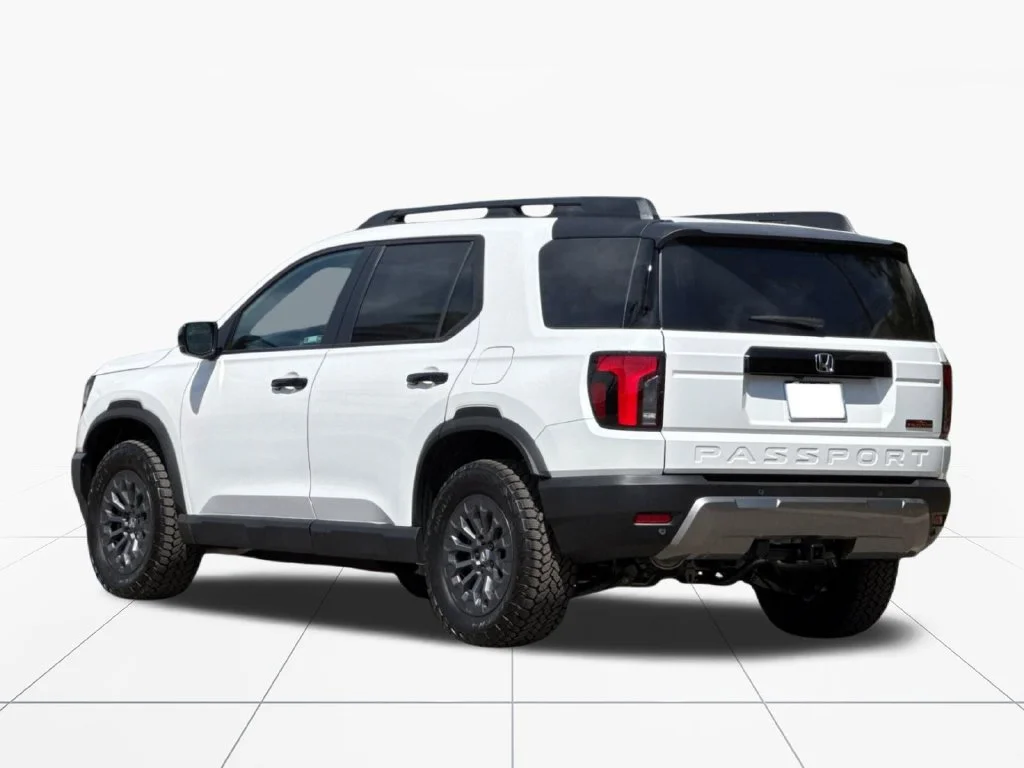 New 2026 Platinum White Pearl Honda TrailSport image 6