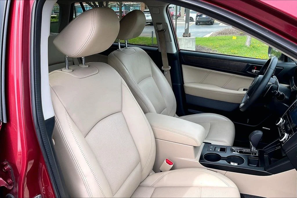 Used 2019 Red Subaru 2.5i image 8