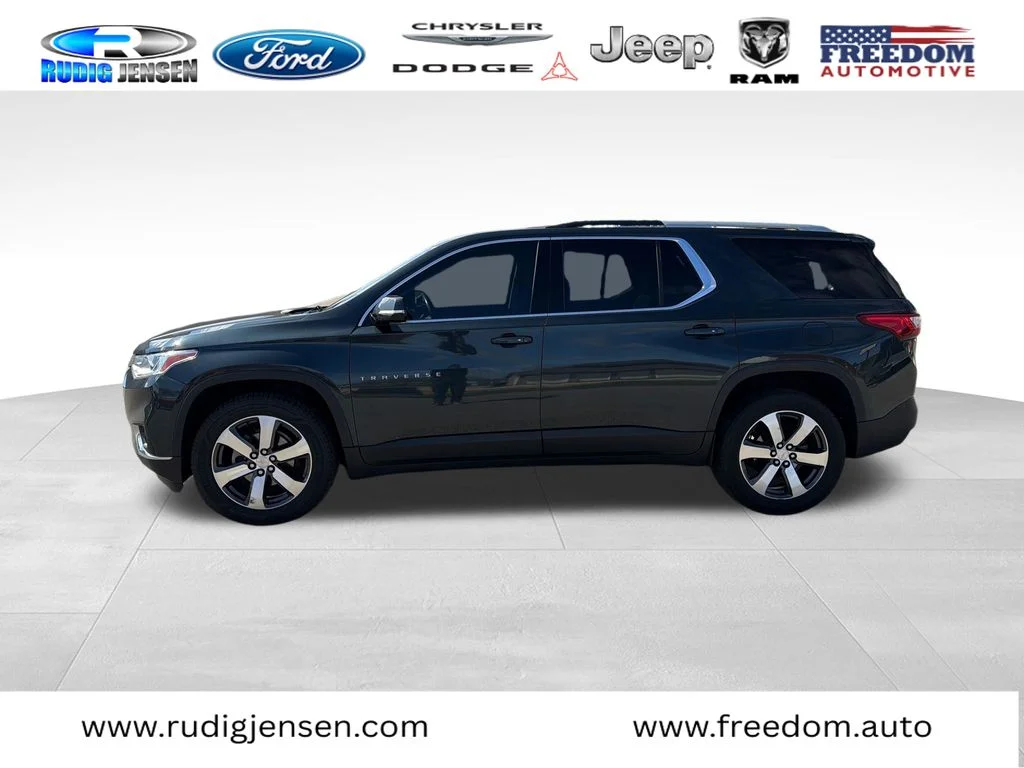 Used 2018 Chevrolet Traverse 3LT with VIN 1GNERHKW4JJ103064 for sale in Tomah, WI