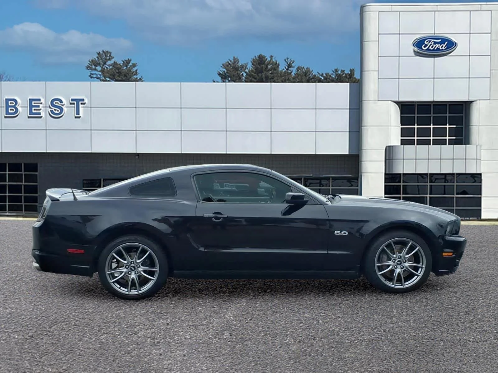 Used 2014 Black Ford GT Premium image 7